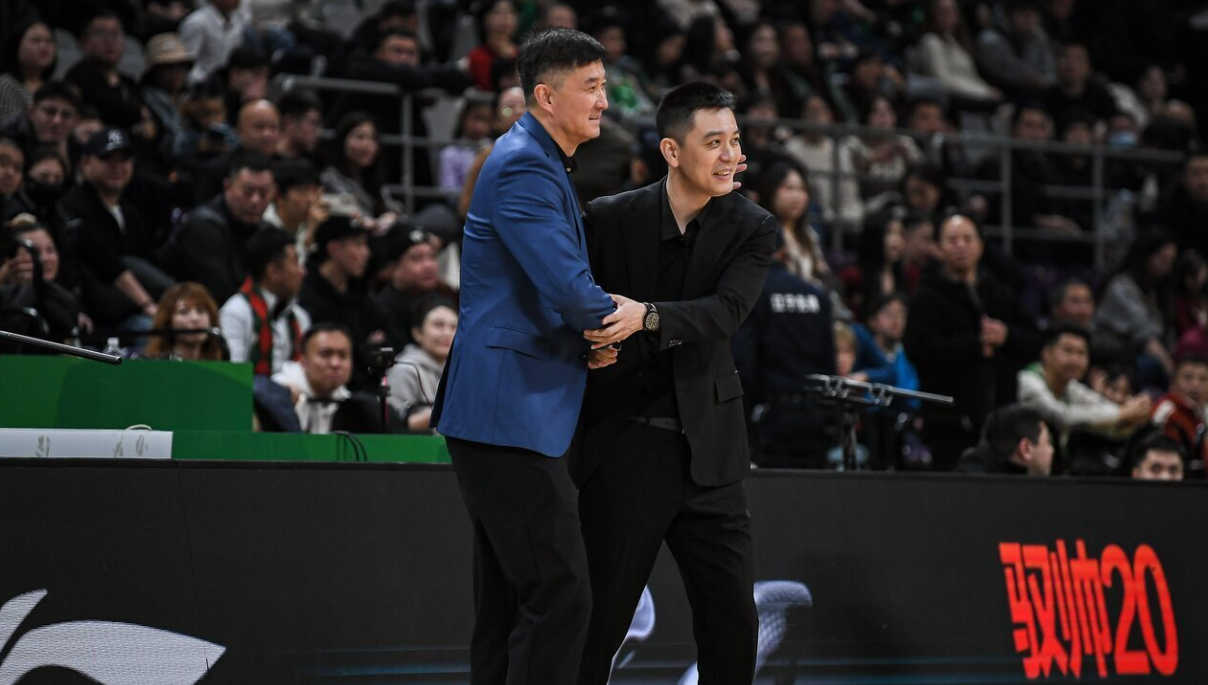 乐鱼官方网站最新版本下载-麦基调侃“20分算个P”+球迷现场喊“下课” 杜锋时代要结束了？